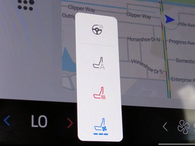 Certified 2026 Ford Explorer Platinum w/ LUX Leather Package image 32