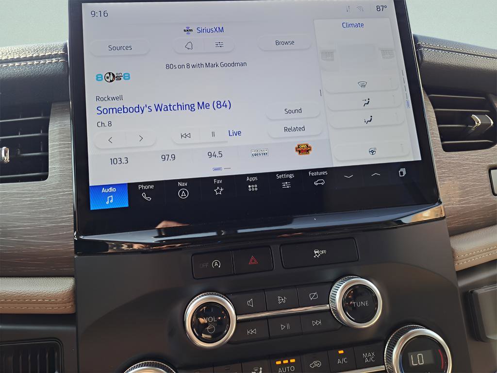 Used 2024 Ford Expedition Max Limited image 10