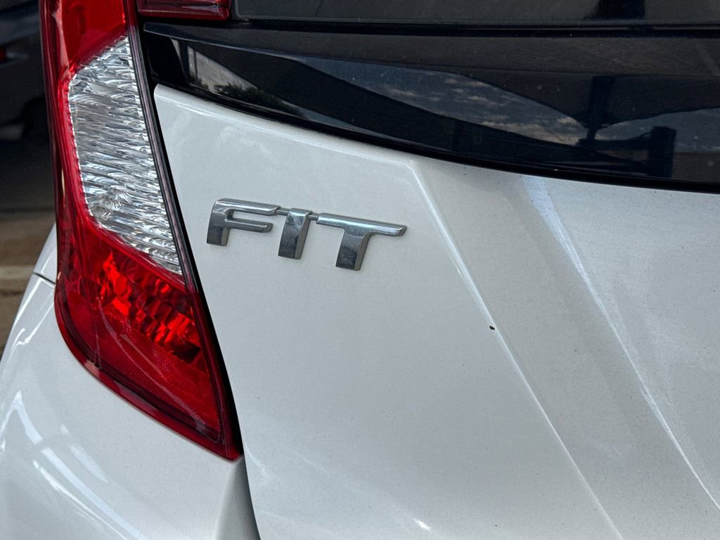 Used 2015 Honda Fit LX image 9