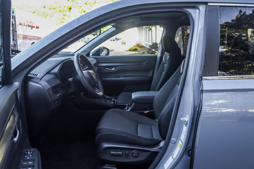 Used 2023 Honda CR-V EX image 27