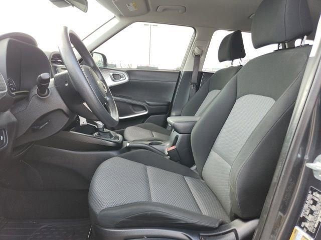 Used 2022 Kia Soul LX w/ Technology Package image 25