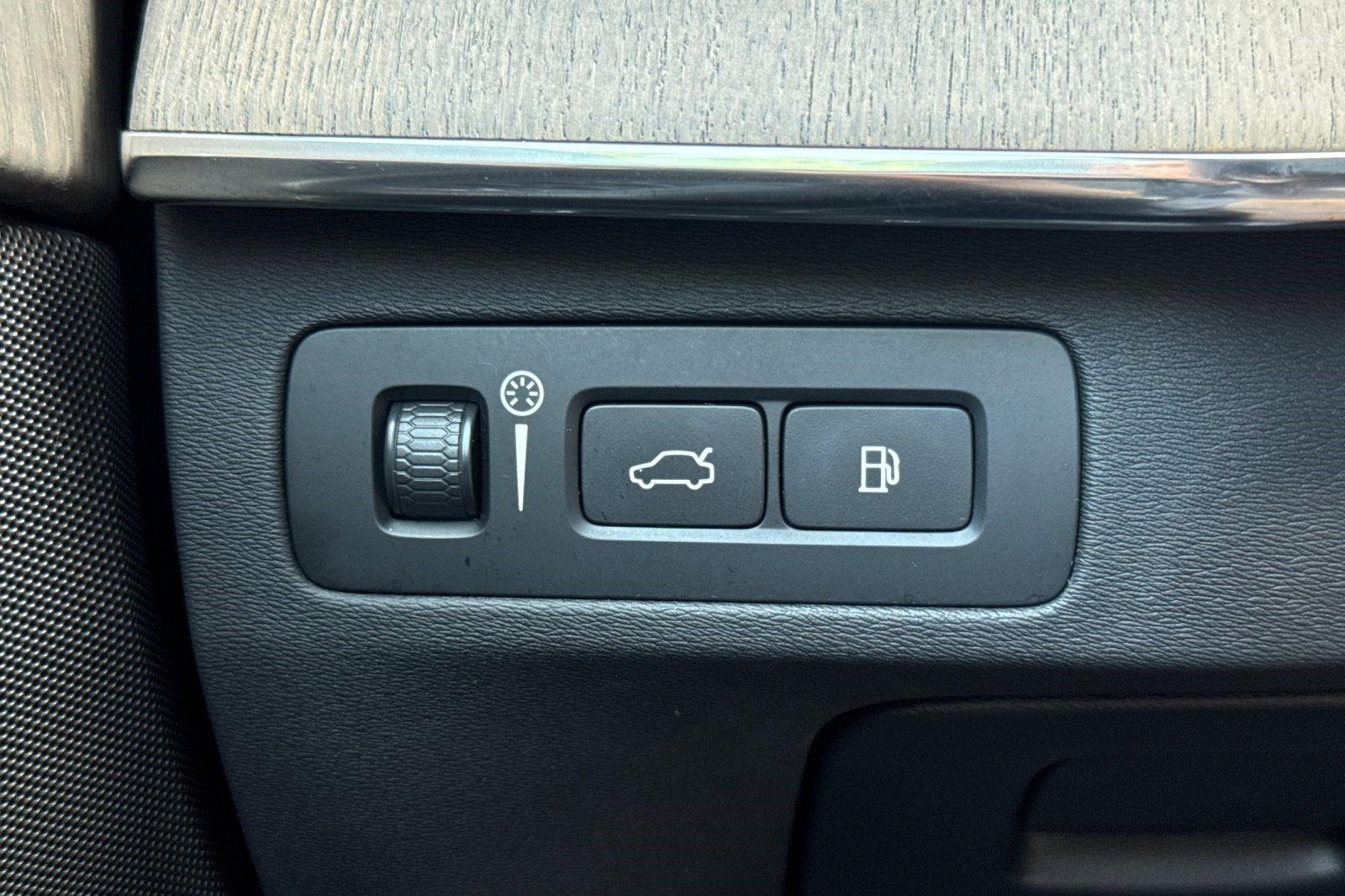 Used 2022 Volvo XC90 T8 Inscription w/ Advanced Package image 37