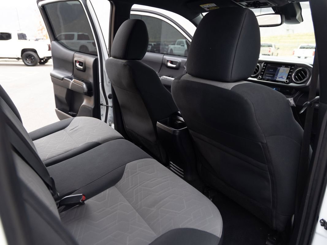 Used 2023 Toyota Tacoma TRD Off-Road w/ Technology Package image 16