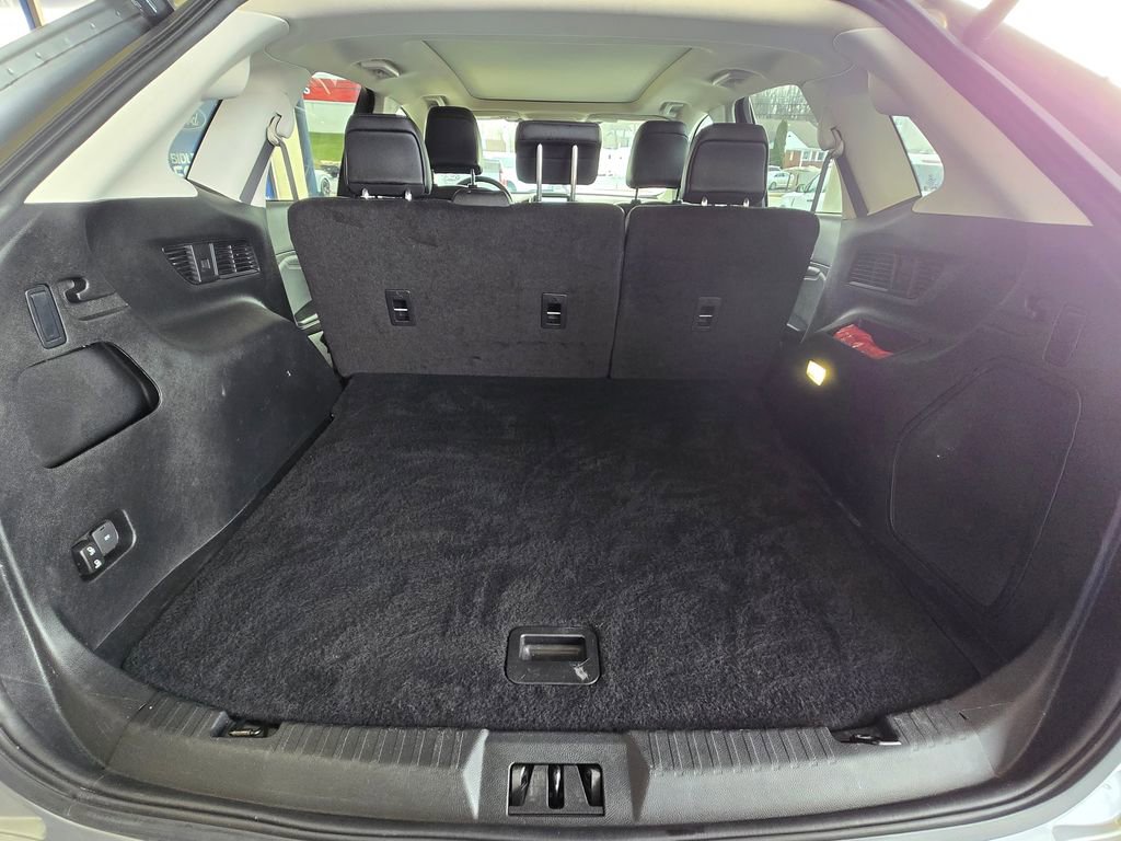 Used 2022 Ford Edge Titanium w/ Equipment Group 301A image 11