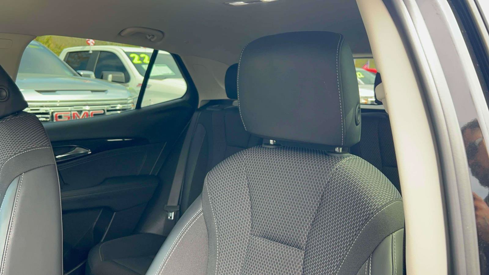 Used 2023 Buick Envision Preferred AWD/4WD image 17