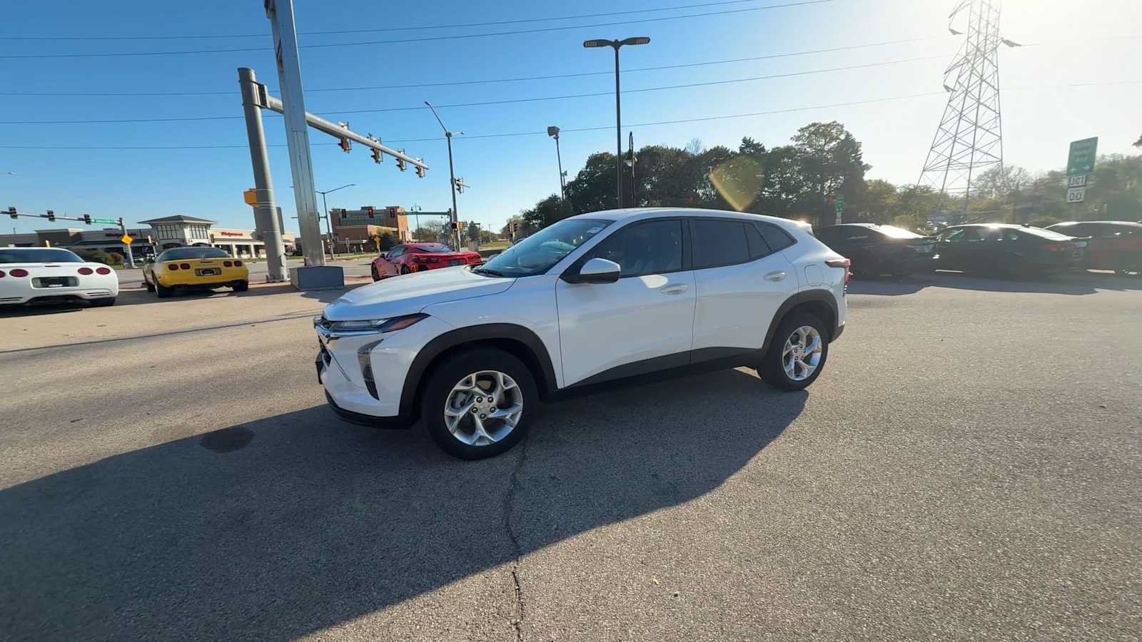 Certified 2024 Chevrolet Trax LS w/ LS Convenience Package FWD image 4
