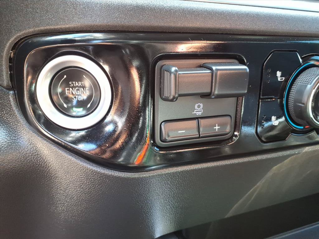 Used 2023 Chevrolet Silverado 1500 LT Trail Boss AWD/4WD image 29