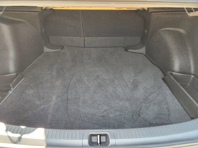 Used 2026 Toyota Corolla SE w/ SE Premium Package image 22