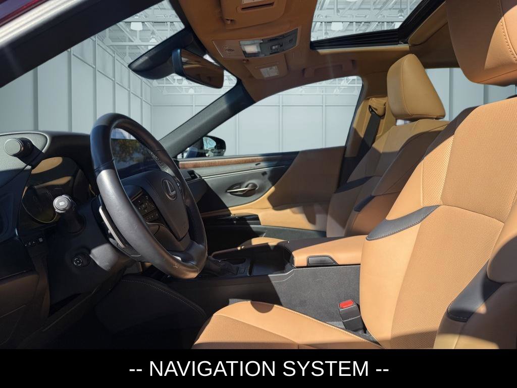 Used 2023 Lexus ES 350 w/ Premium Package FWD image 6
