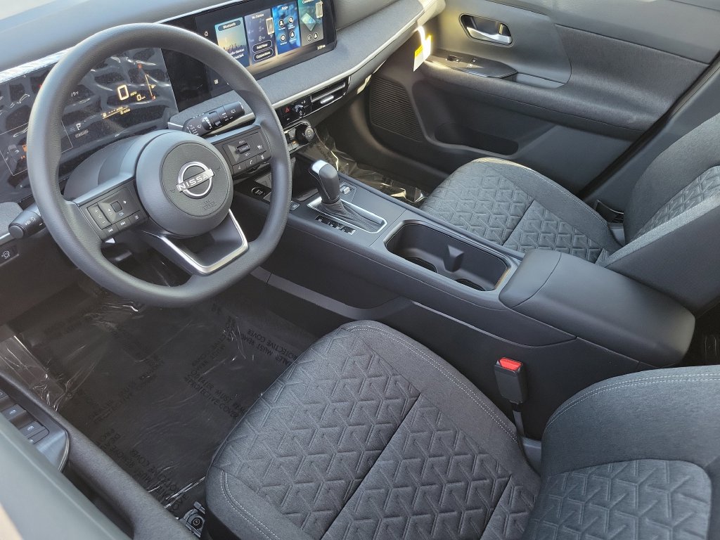 New 2026 Nissan Kicks SV w/ SV Premium Package FWD image 9