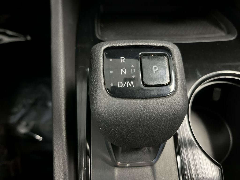 Used 2023 Nissan Rogue SV AWD/4WD image 20