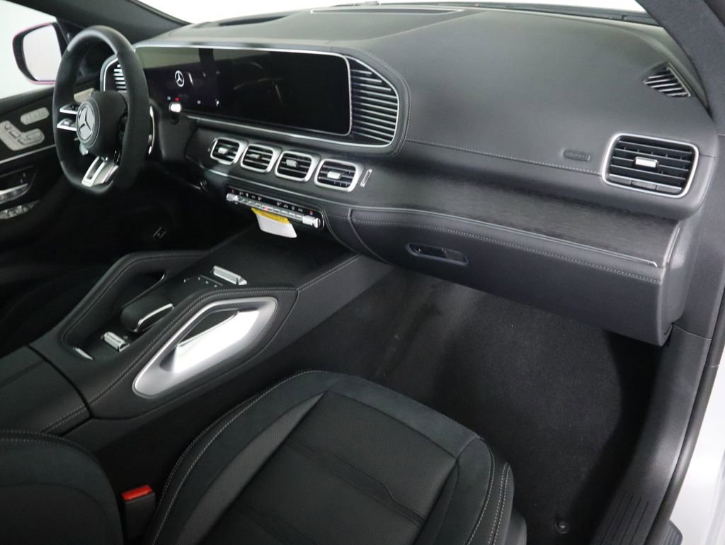 New 2026 Mercedes-Benz GLE 53 AMG 4MATIC Coupe image 19