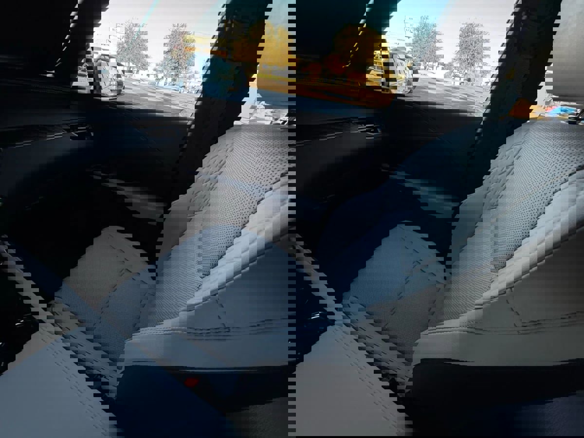 Used 2025 Lexus RX 350 F Sport image 49