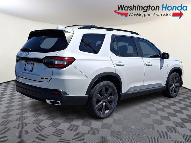 Certified 2023 Honda Pilot Sport image 6