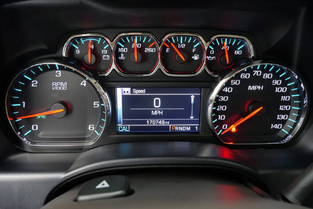 Used 2015 Chevrolet Silverado 2500 High Country w/ High Country Premium Package AWD/4WD image 21