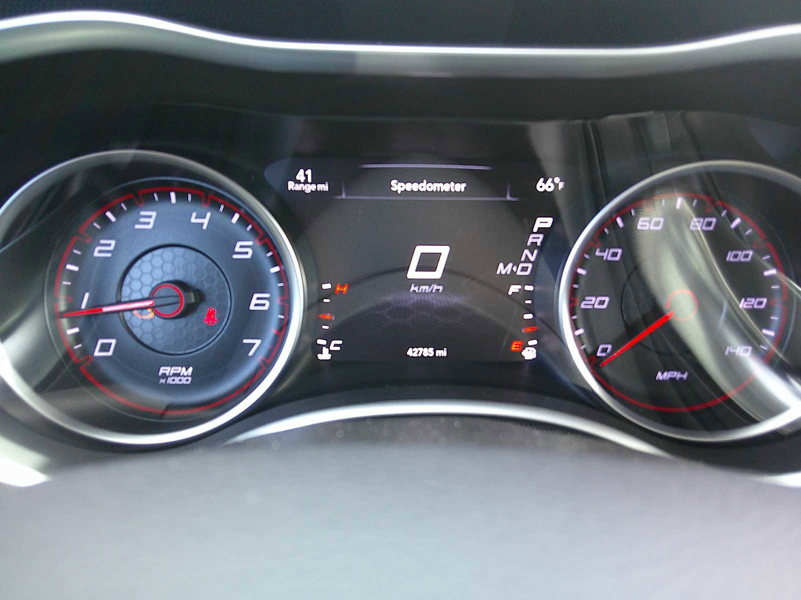 Used 2015 Dodge Charger SXT image 11