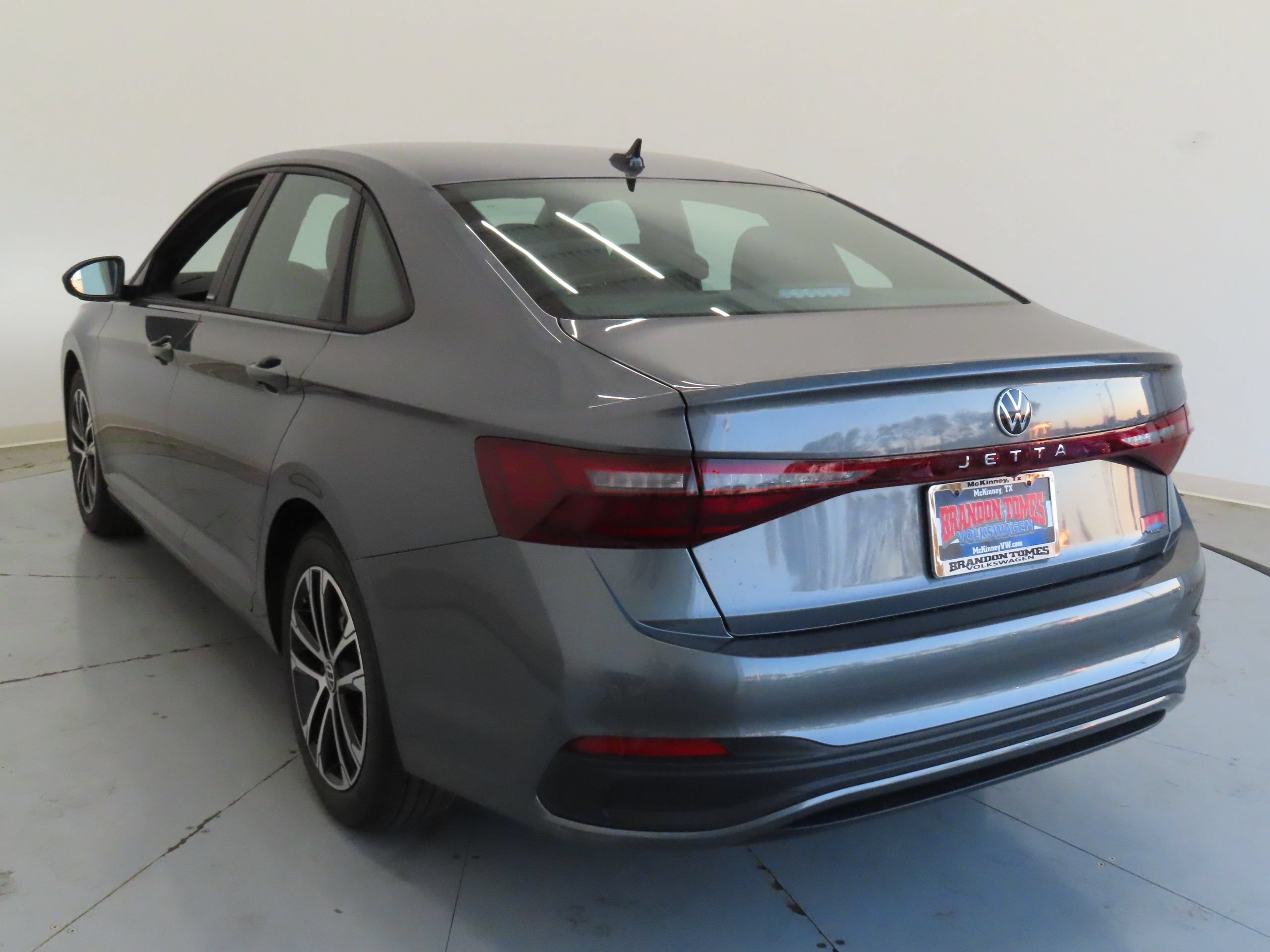 New 2026 Volkswagen Jetta Sport FWD image 6
