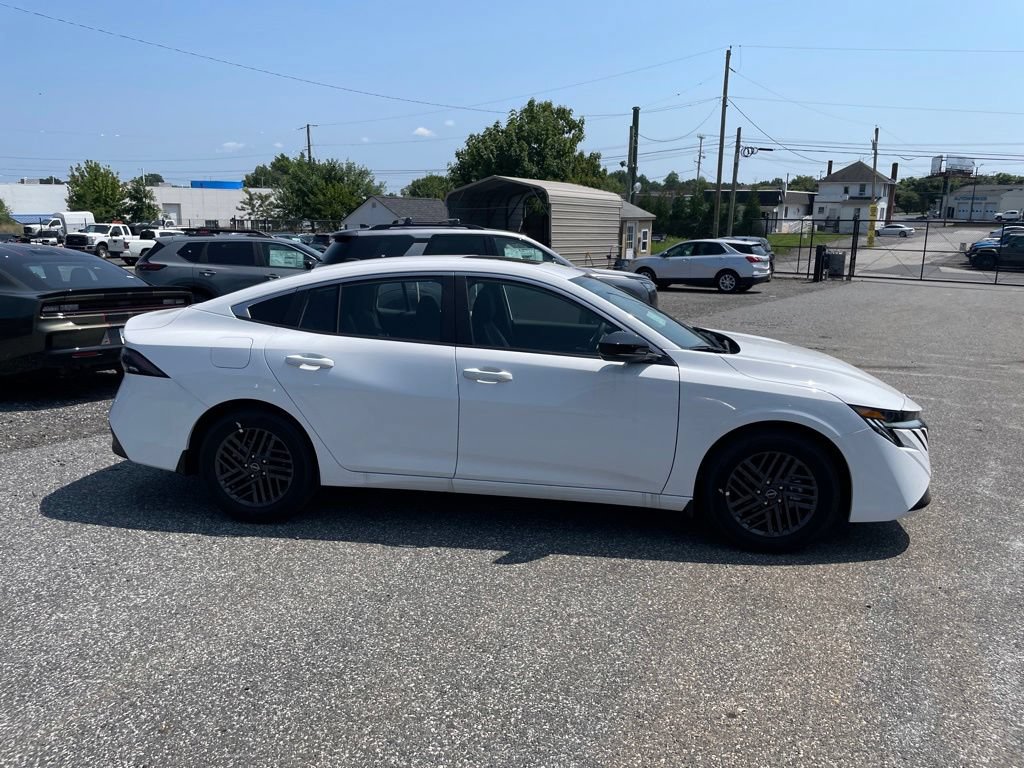 New 2026 Nissan Sentra SV w/ SV Convenience Package FWD image 4
