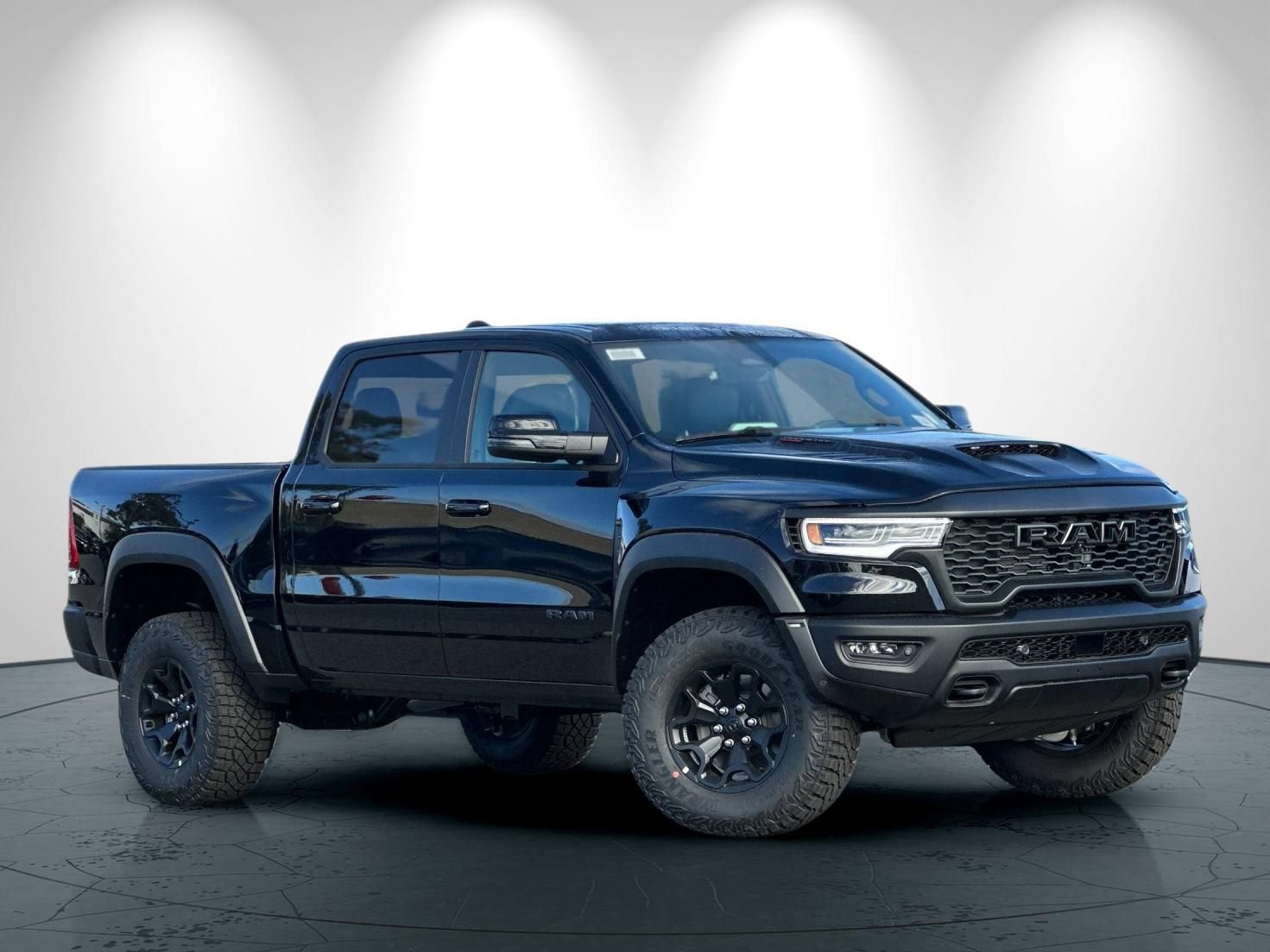 New 2026 RAM 1500 RHO w/ RHO Level 1 Equipment Group AWD/4WD image 2