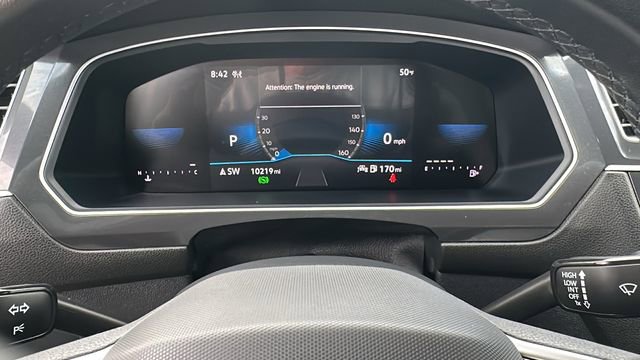 Used 2024 Volkswagen Tiguan SE R-Line image 15