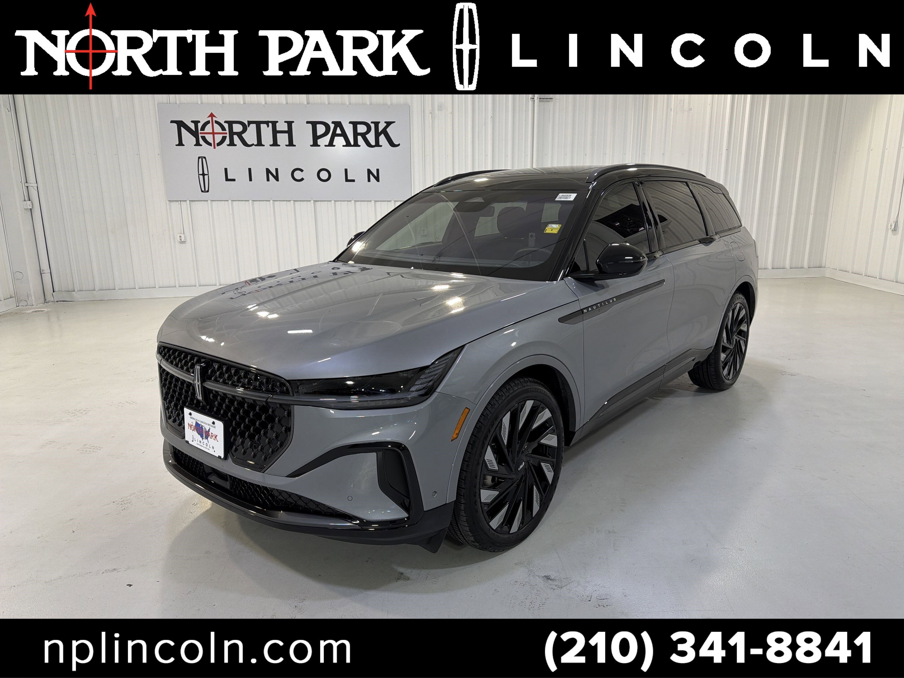 Used 2024 Lincoln Nautilus Reserve w/ Equipment Group 202A