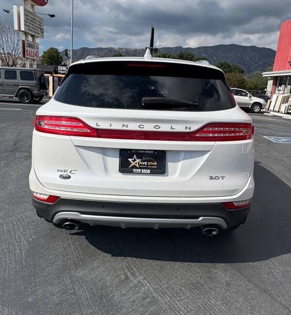 Used 2017 Lincoln MKC Select w/ Select Plus Package FWD image 10
