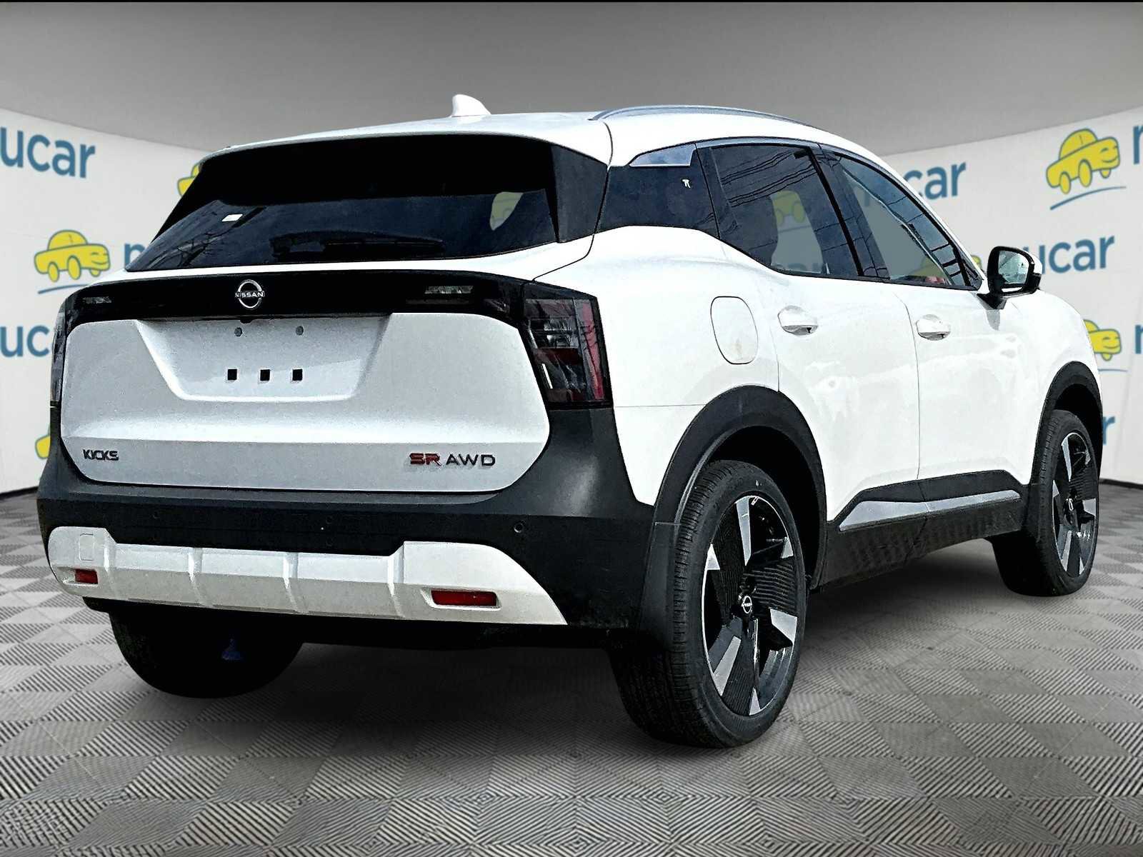 New 2025 Nissan Kicks SR image 7