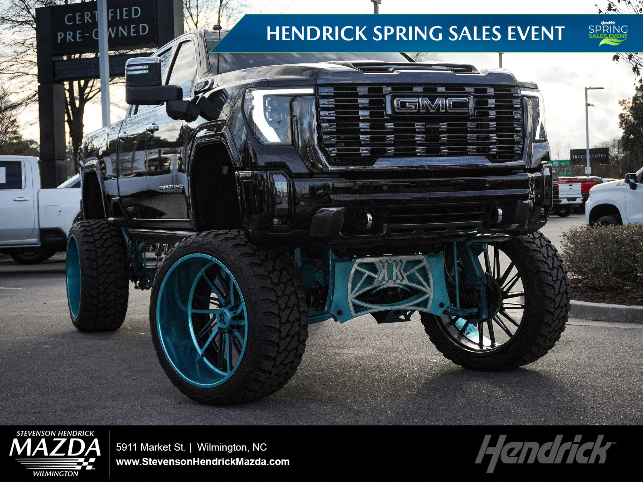 Used 2024 GMC Sierra 2500 Denali Ultimate image 1