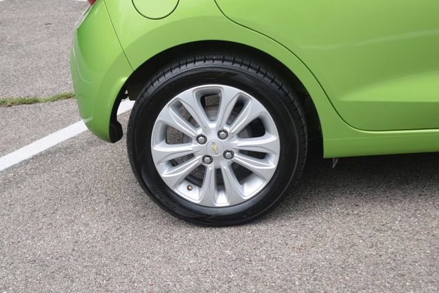 Used 2016 Chevrolet Spark LT FWD image 27