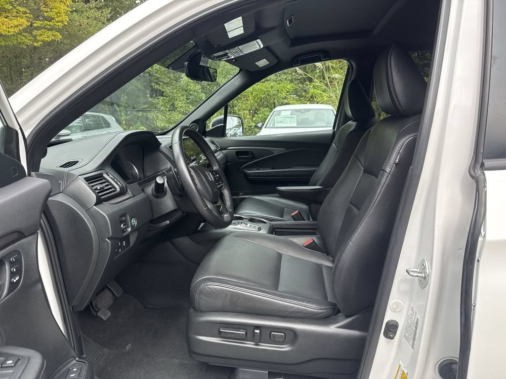 Used 2023 Honda Passport EX-L image 13