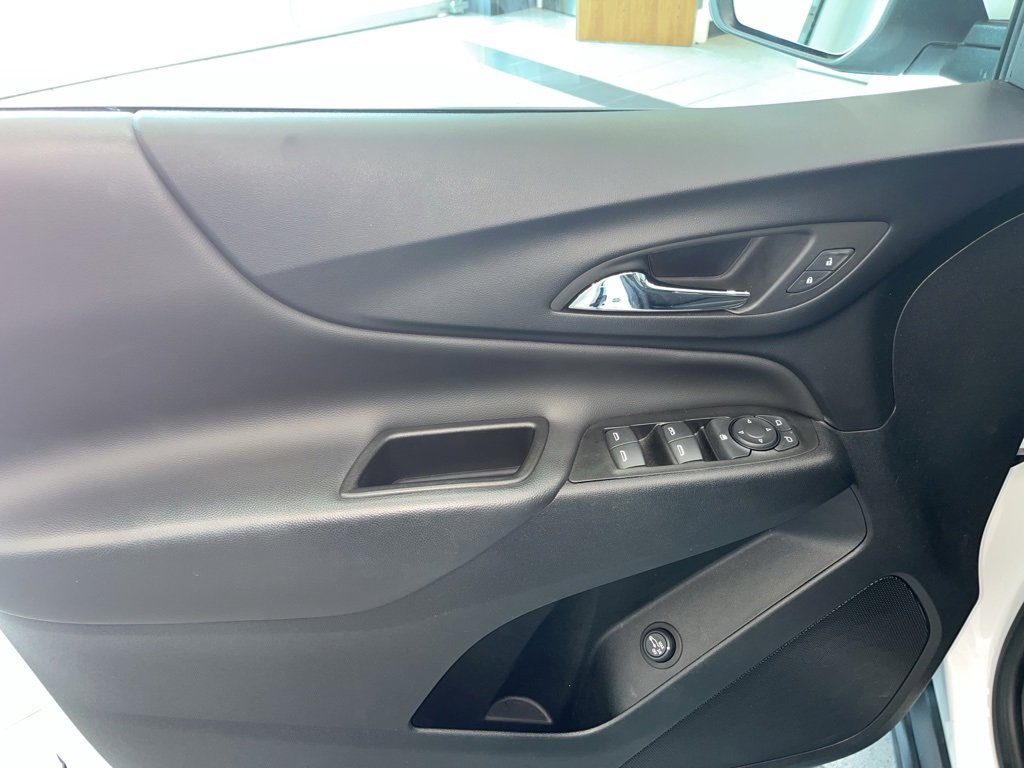 Used 2022 Chevrolet Equinox LT image 7
