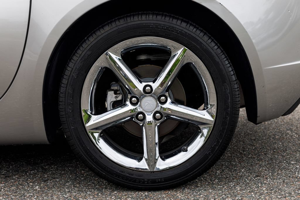 Used 2008 Saturn Sky RWD image 26