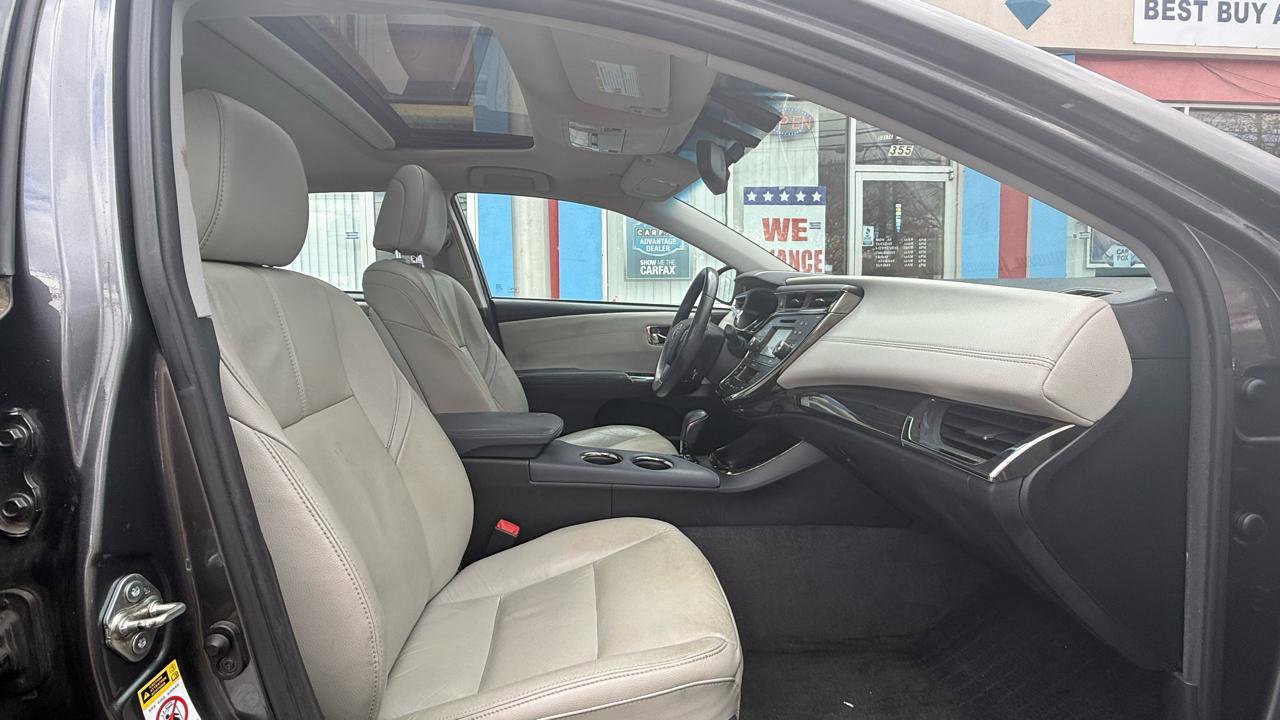 Used 2013 Toyota Avalon XLE Touring image 38