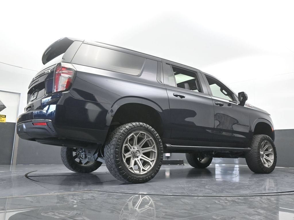 Used 2022 Chevrolet Suburban Z71 w/ Luxury Package AWD/4WD image 75