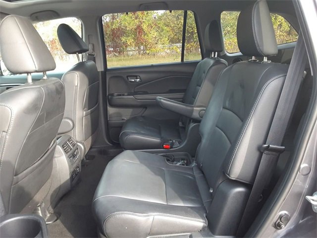 Used 2021 Honda Pilot Touring image 24