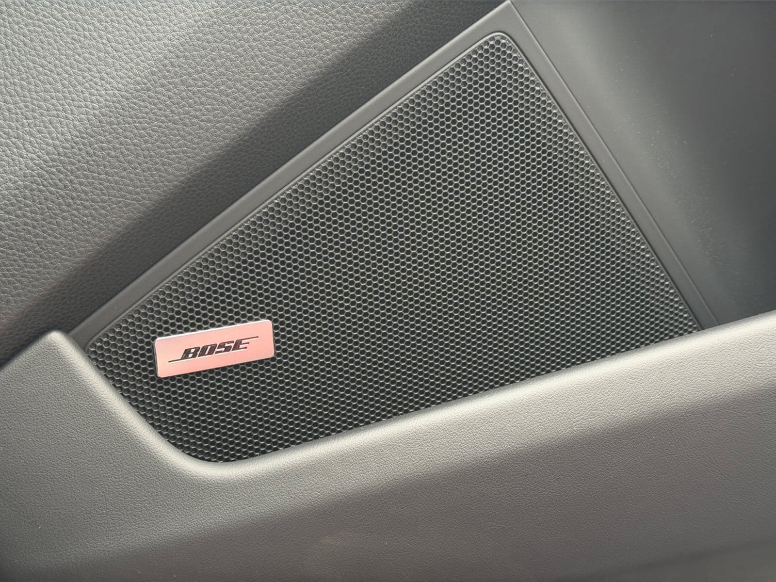 Certified 2025 Porsche 911 Carrera S RWD image 24