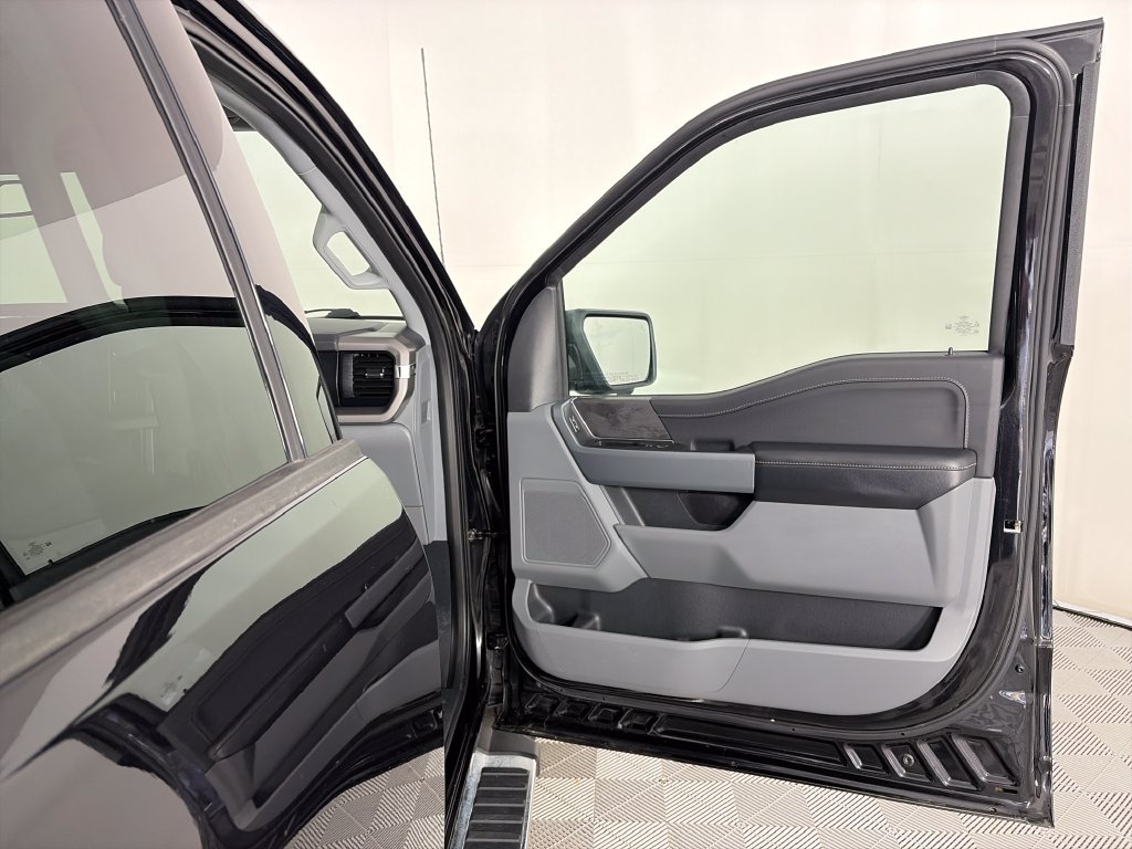 Used 2024 Ford F150 XLT AWD/4WD image 29