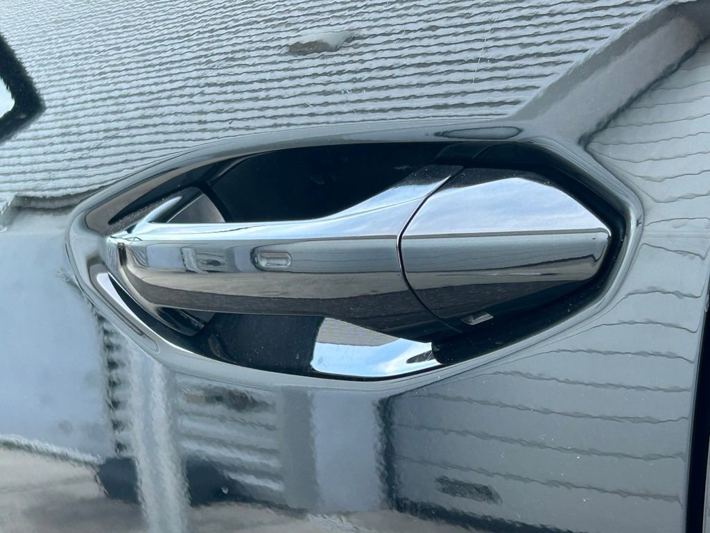 Used 2023 Audi Q4 e-tron Premium Plus w/ Premium Plus image 42