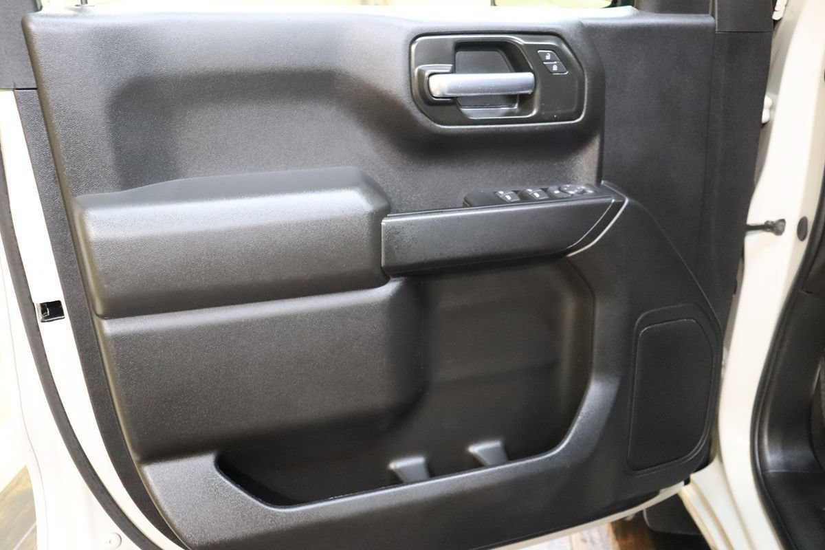 Used 2026 Chevrolet Silverado 1500 Custom w/ Turbomax Blackout Package AWD/4WD image 35