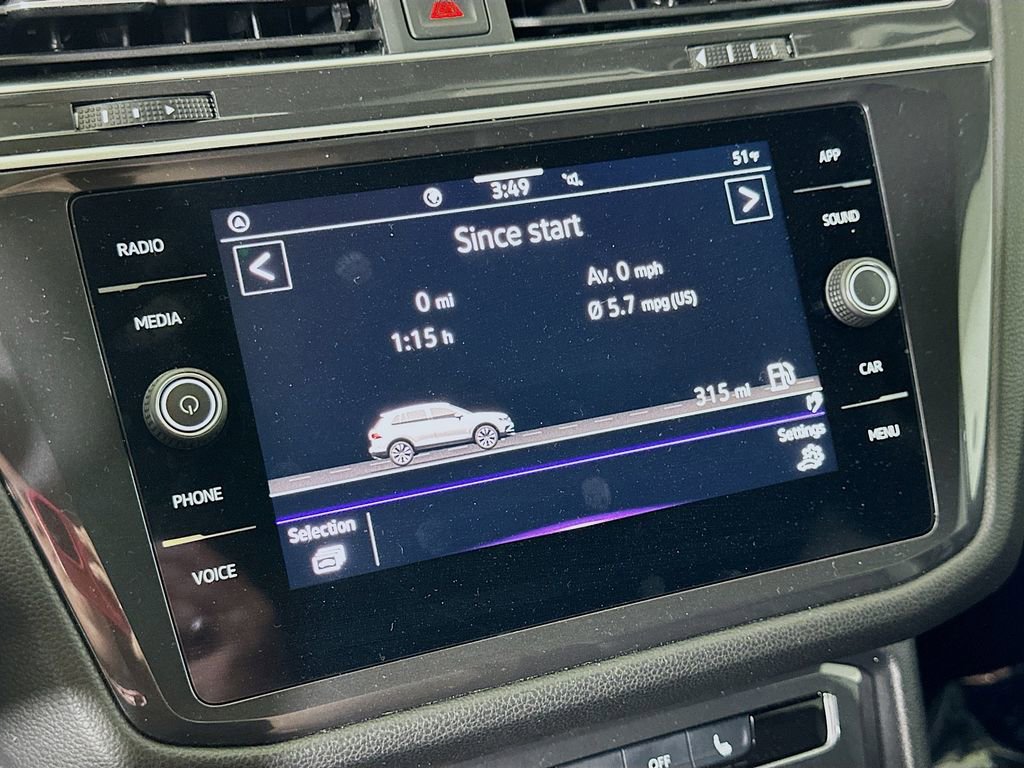 Used 2024 Volkswagen Tiguan Wolfsburg Edition image 25