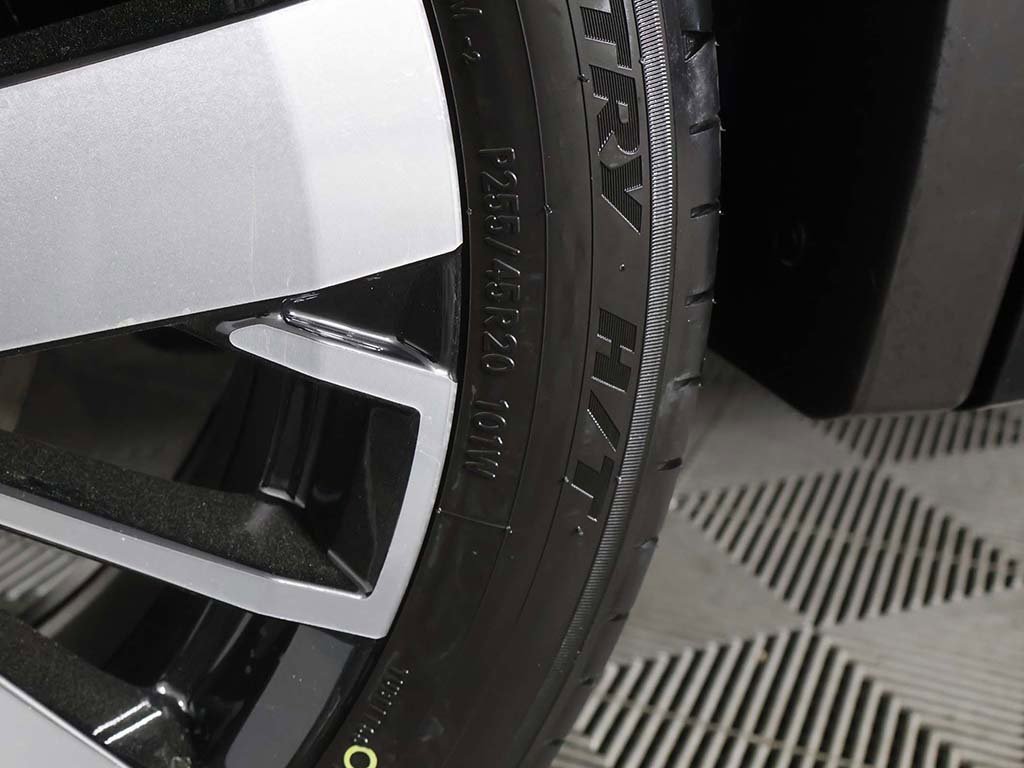 New 2025 Mitsubishi Outlander AWD image 28