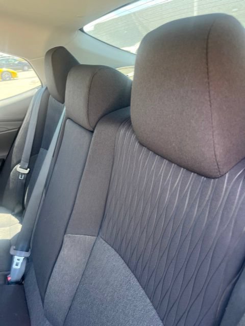 Used 2025 Toyota Camry LE AWD/4WD image 9