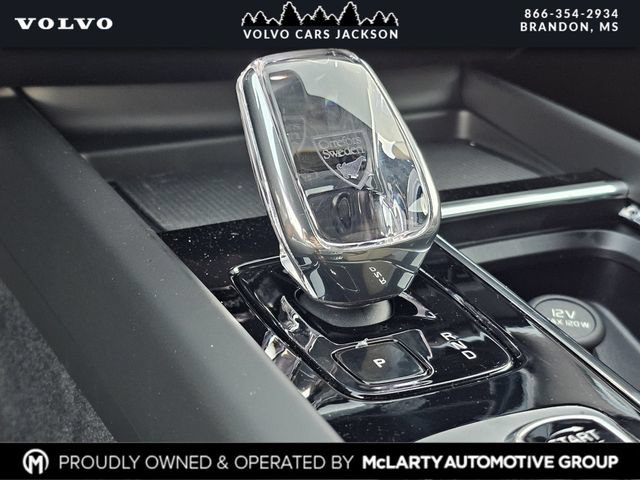 New 2026 Volvo XC60 B5 Plus w/ Protection Package Premier AWD/4WD image 24