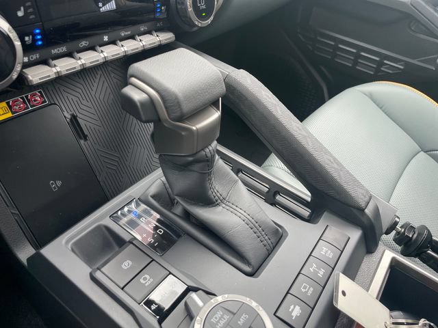 New 2026 Toyota Tacoma 4x4 Double Cab Hybrid image 16
