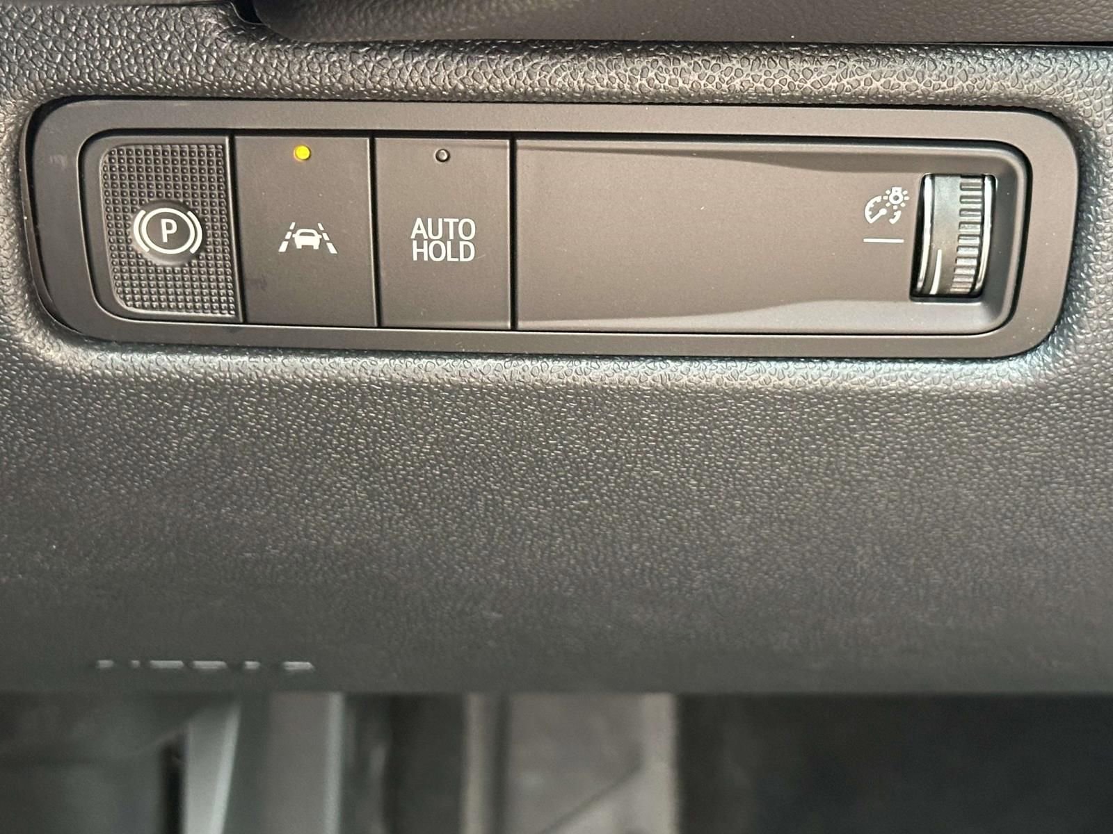 New 2026 Chevrolet Equinox EV LT image 17