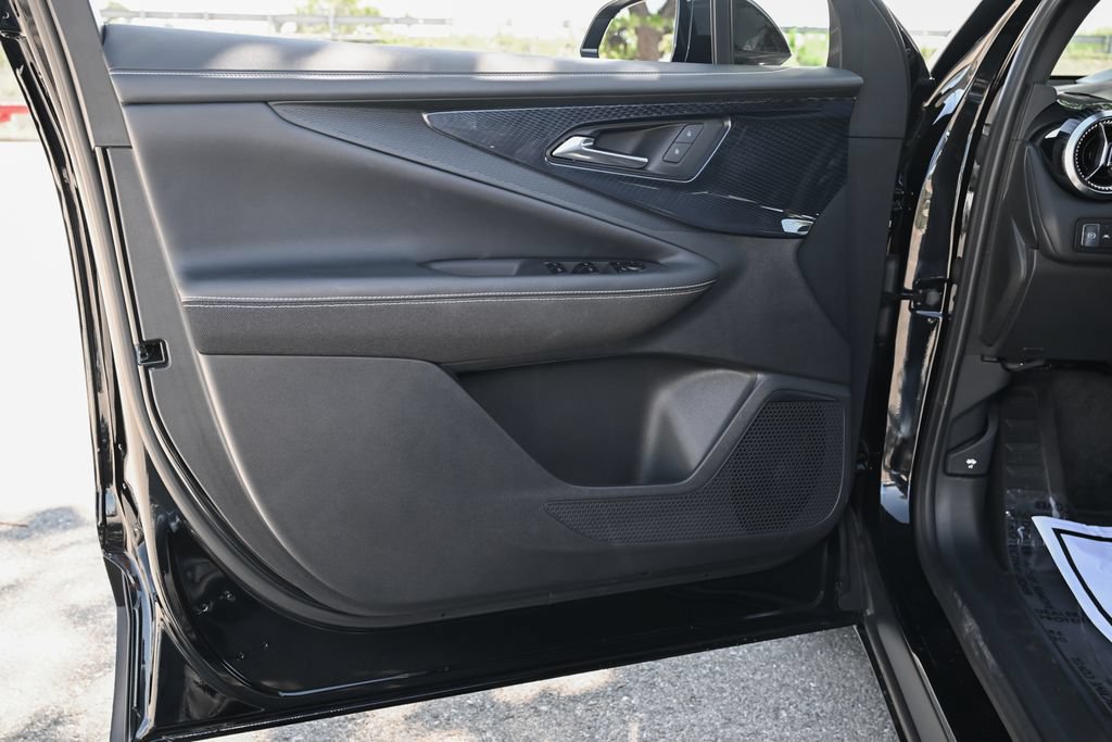Used 2026 Chevrolet Blazer EV LT FWD image 17