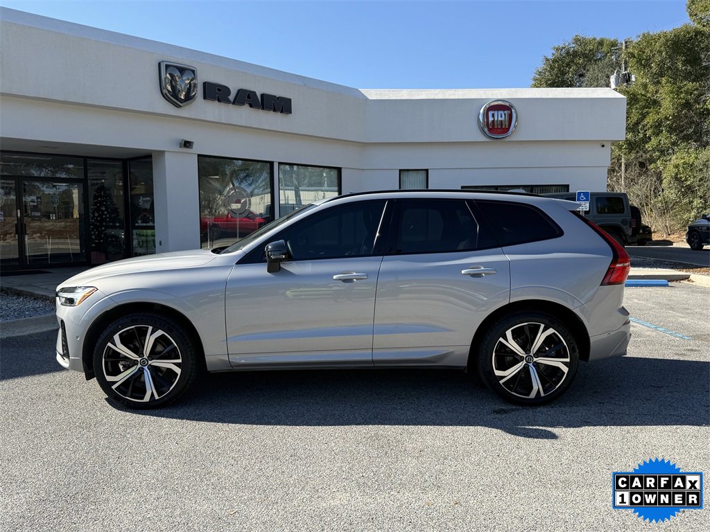 Used 2023 Volvo XC60 B5 Ultimate w/ Protection Package Premier image 8