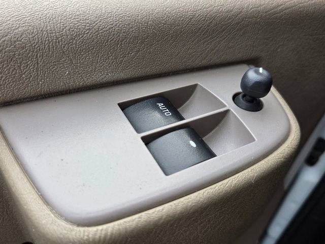 Used 2023 GMC Savana 2500 w/ Driver Convenience Package image 25