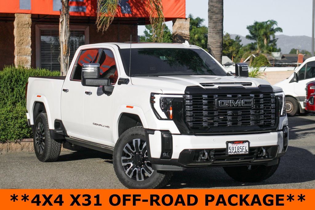 Used 2025 GMC Sierra 2500 Denali Ultimate image 2