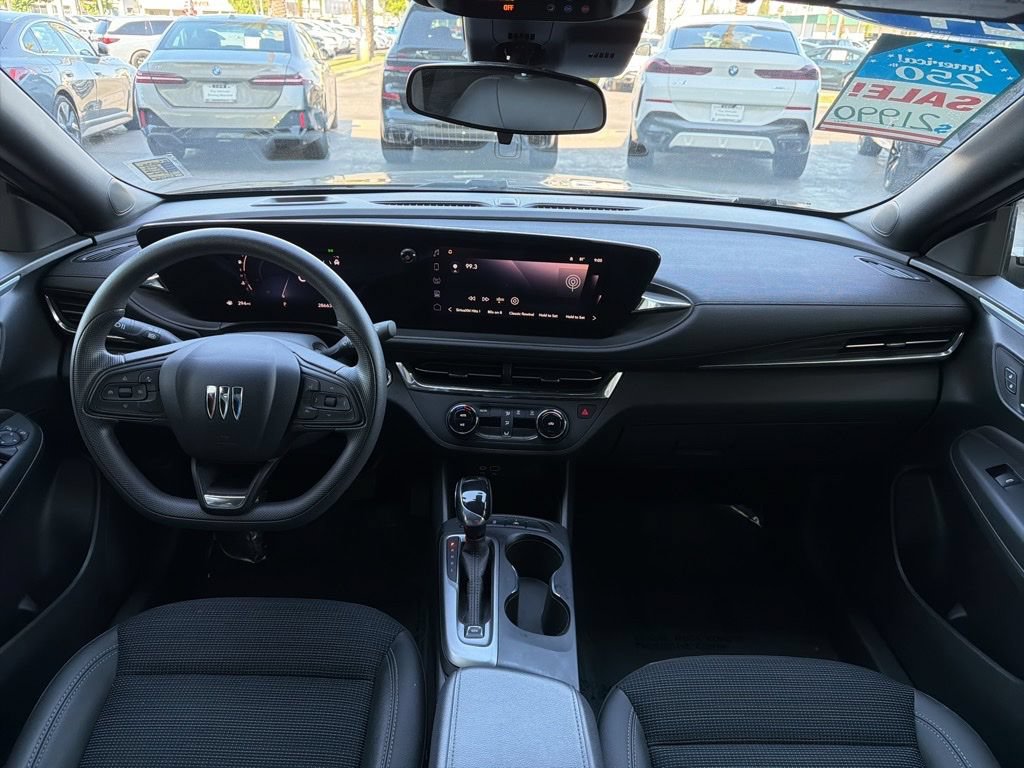 Used 2024 Buick Envista Preferred FWD image 13